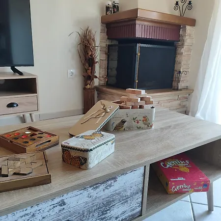 Beyond The 7tower Apartament