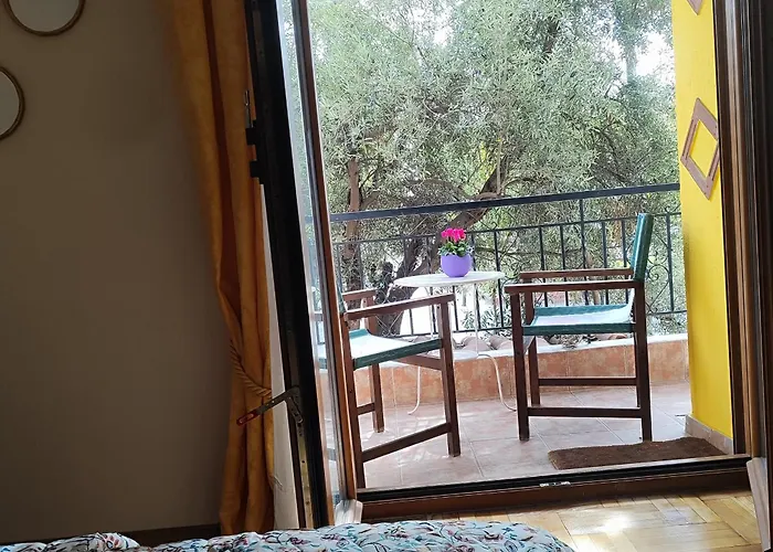 Apartment Beyond The 7tower